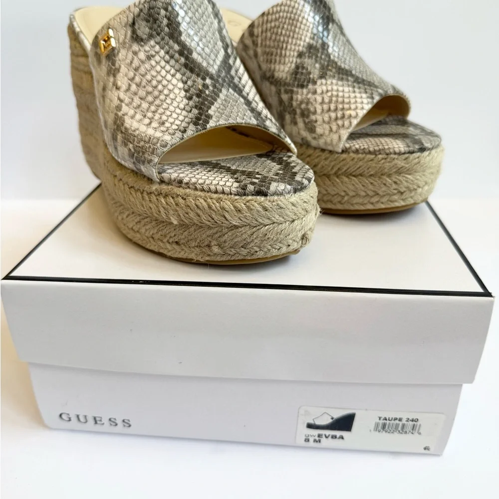 Guess Women's Evba Jute Wrapped Slip on Wedge Espadrilles - Snake‎ Size 8M NIB